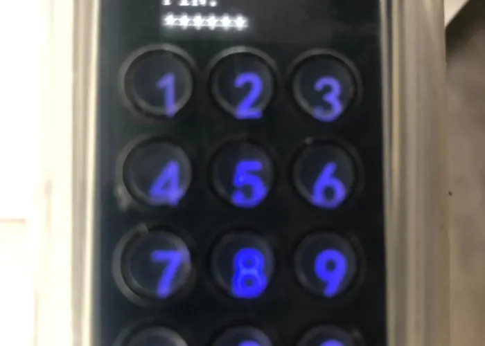 R24/7, 4050 Traun Lägenhet *