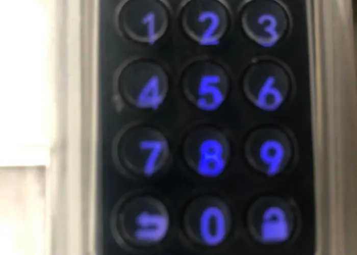 R24/7, 4050 Traun Lägenhet